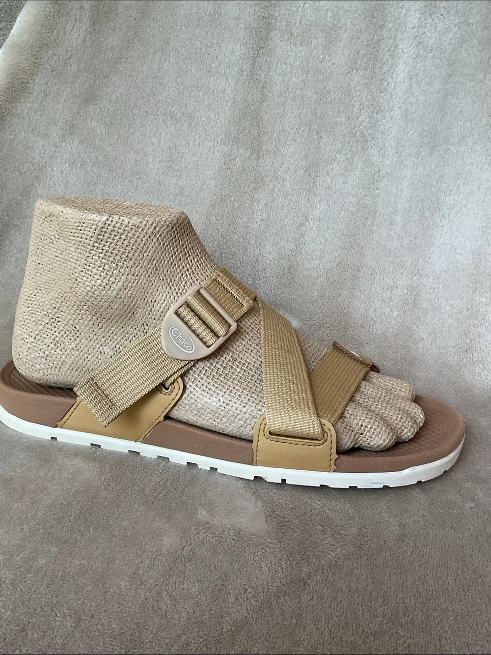 Chaco Women’s Lowdown Slide Sandals color Curry Size 10